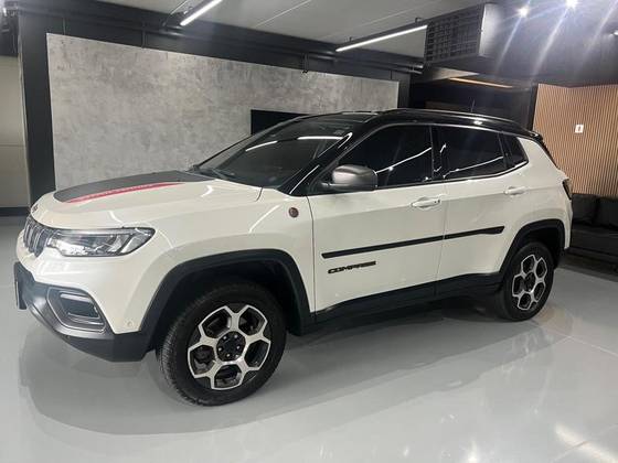 JEEP COMPASS 2.0 TD350 TURBO DIESEL TRAILHAWK AT9
